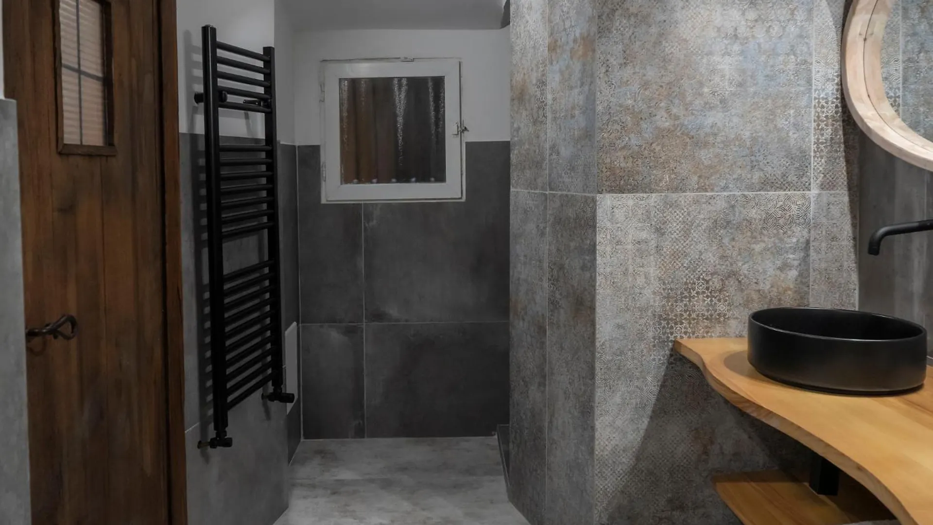 Domus Superior Capocci - Colosseum - Rione Monti Apartment Rome 0*,
