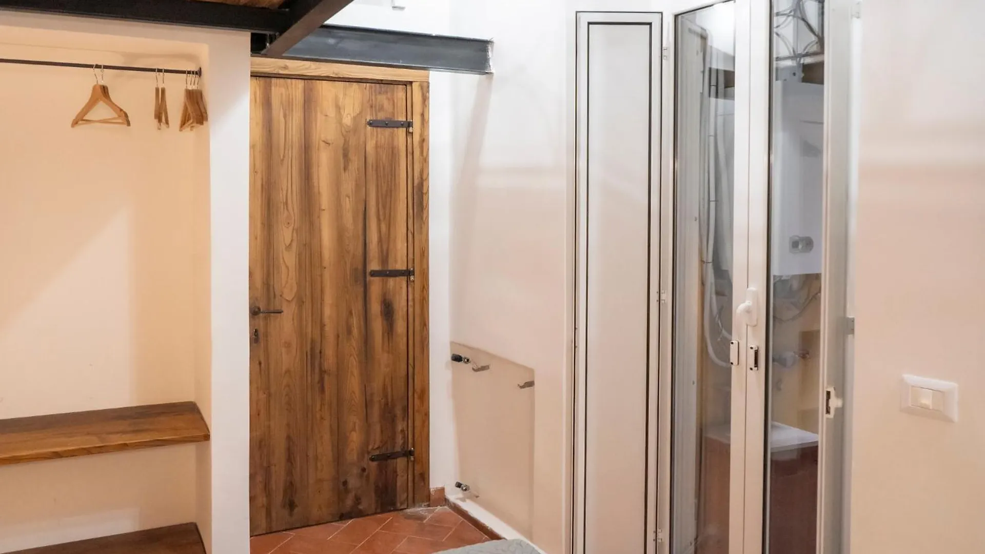 Domus Superior Capocci - Colosseum - Rione Monti Apartment Rome 0*,  Italy