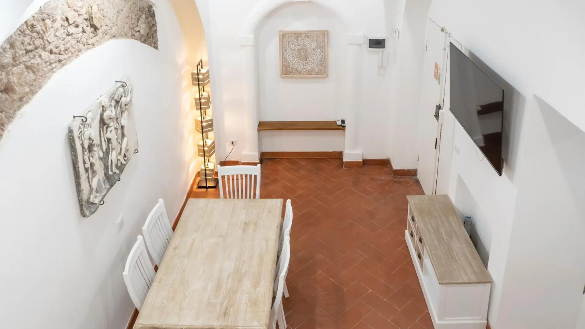 Domus Superior Capocci - Colosseum - Rione Monti Apartment Rome Italy