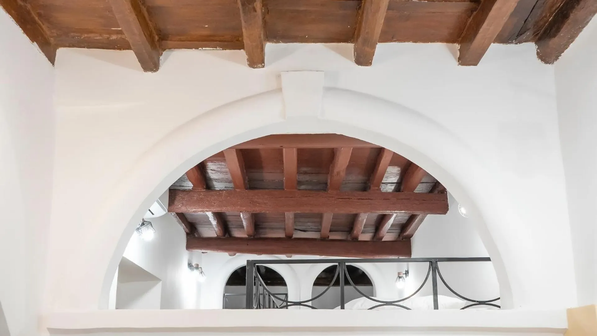 Domus Superior Capocci - Colosseum - Rione Monti Apartment Rome 0*,  Italy